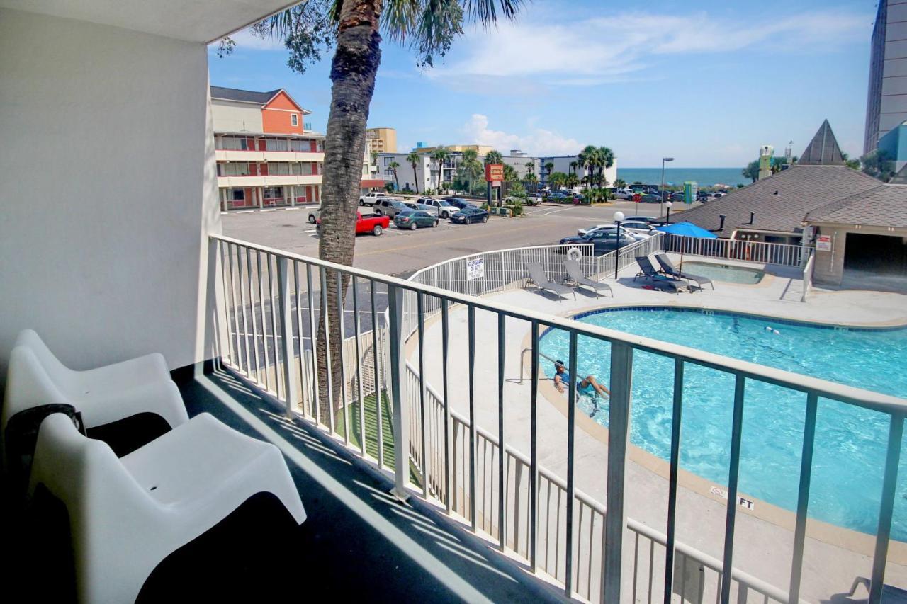 מירטל ביץ' Waikiki Village מראה חיצוני תמונה