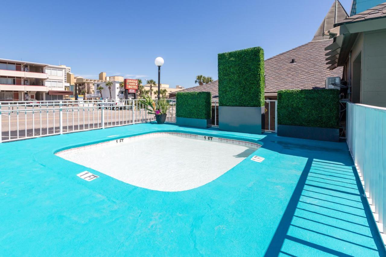 מירטל ביץ' Waikiki Village מראה חיצוני תמונה